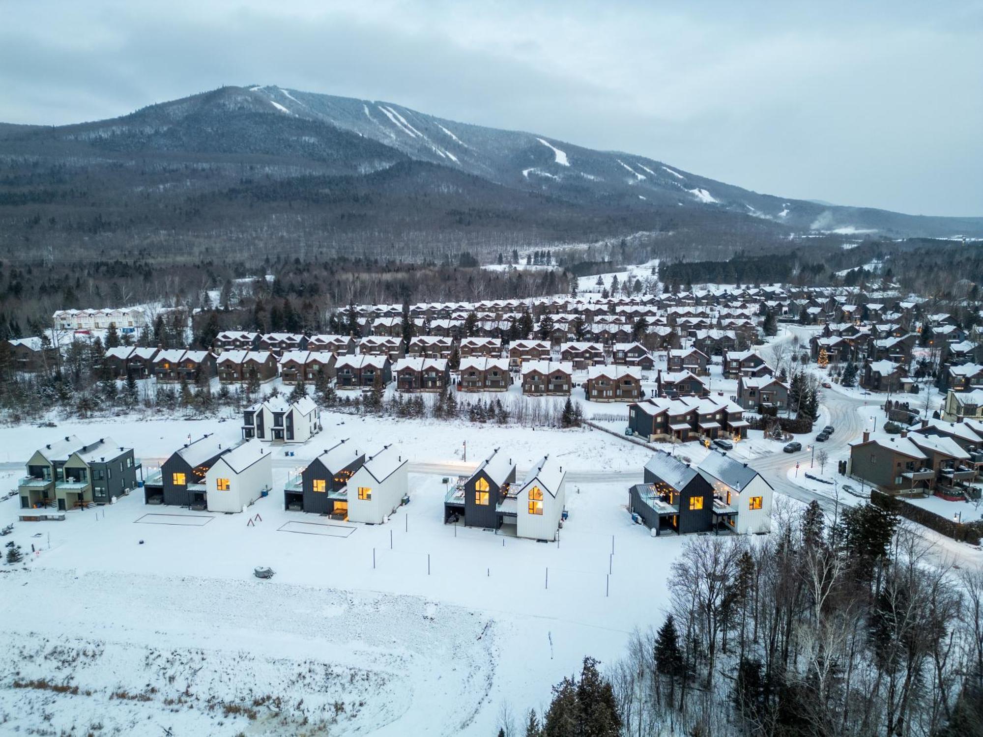 Sofa Villas Mont Sainte-Anne Beaupré Exteriér fotografie